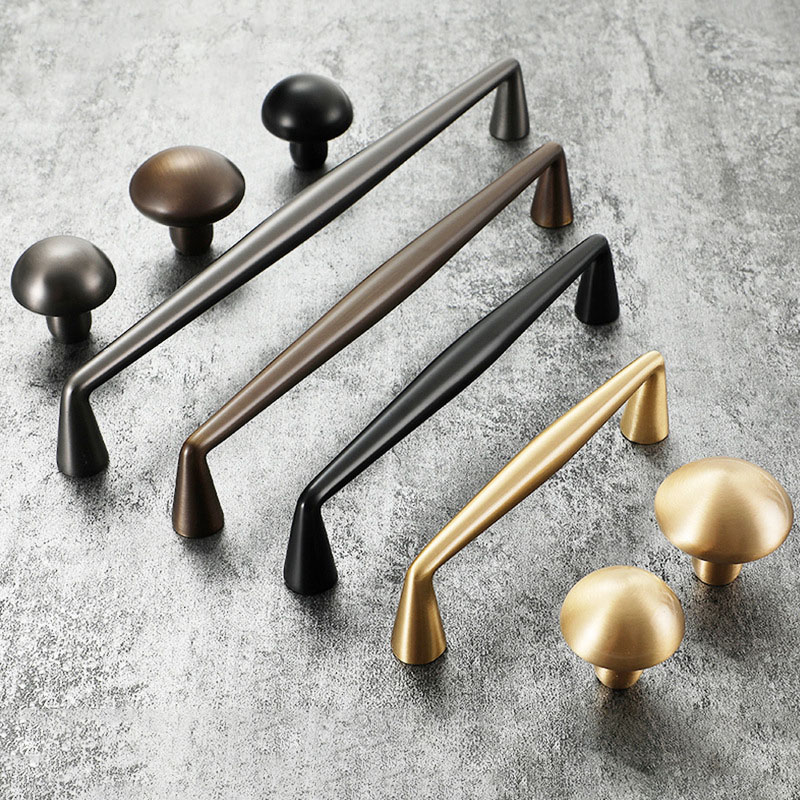 Furniture Hardware Restoration - Multi-Size-Knöpfe und Griffe aus massivem Messing
