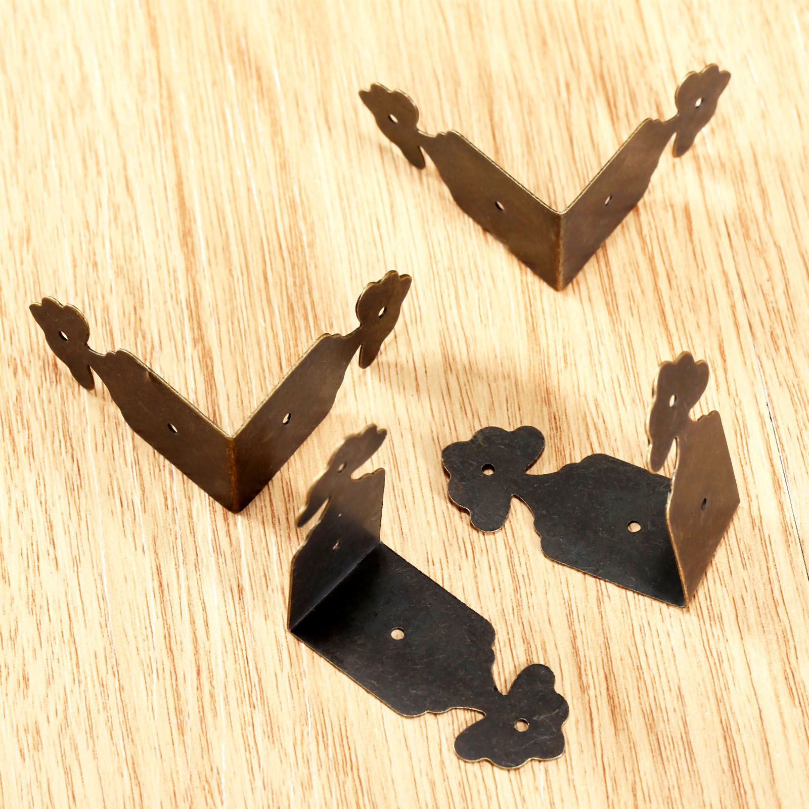 4 stücke Dekorative Ecke Prote – Furniture Hardware Nails Bewertung und Preis