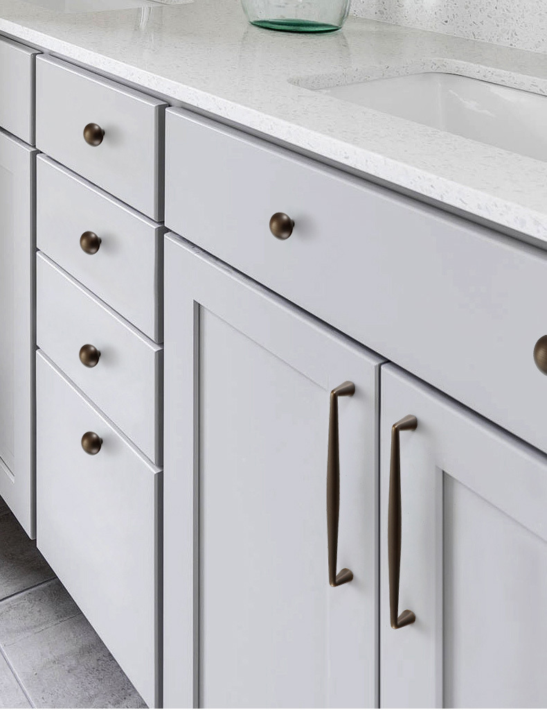 Multi-Size-Knöpfe und Griffe a – Furniture Hardware Restoration Bewertung und Preis